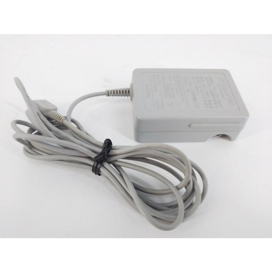 Nintendo Newニンテンドー3DS LL 本体 ライム×ブラック 充電器付属  