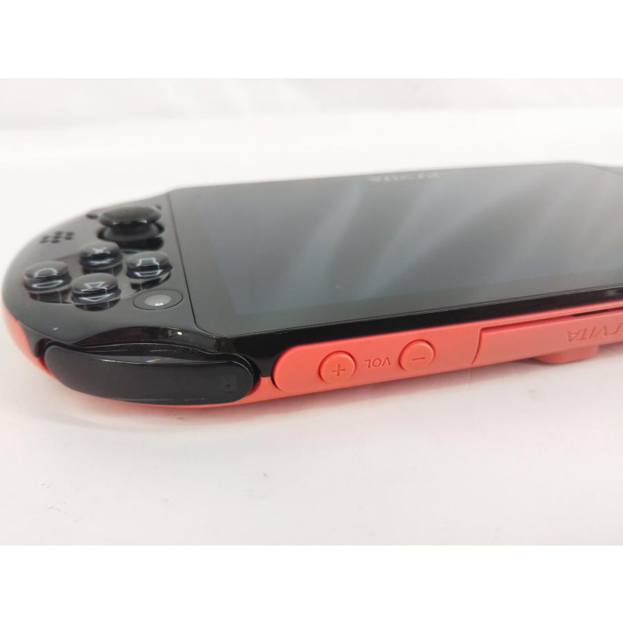PlayStation Vita PSVita 箱無し本体のみ PCH-2000 : y060-001 