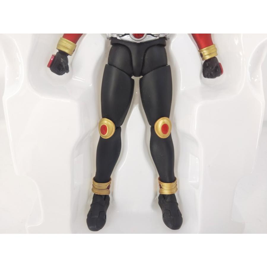 S.H.Figuarts (真骨彫製法) 仮面ライダークウガ マイティフォーム 説明書無し フィギュア_5