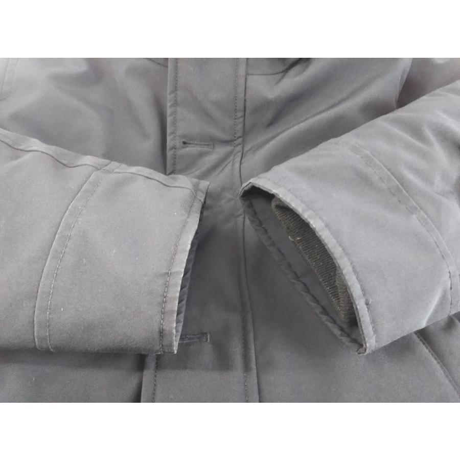 ユニクロ（UNIQLO） ノンキルトダウンジャケット Sサイズ : スリフト