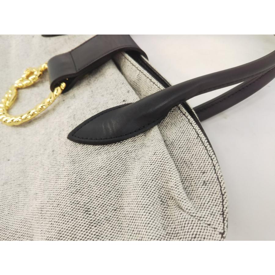 ROBERTA DI CAMERINO Roberta di Camerino ロベルタ ディ