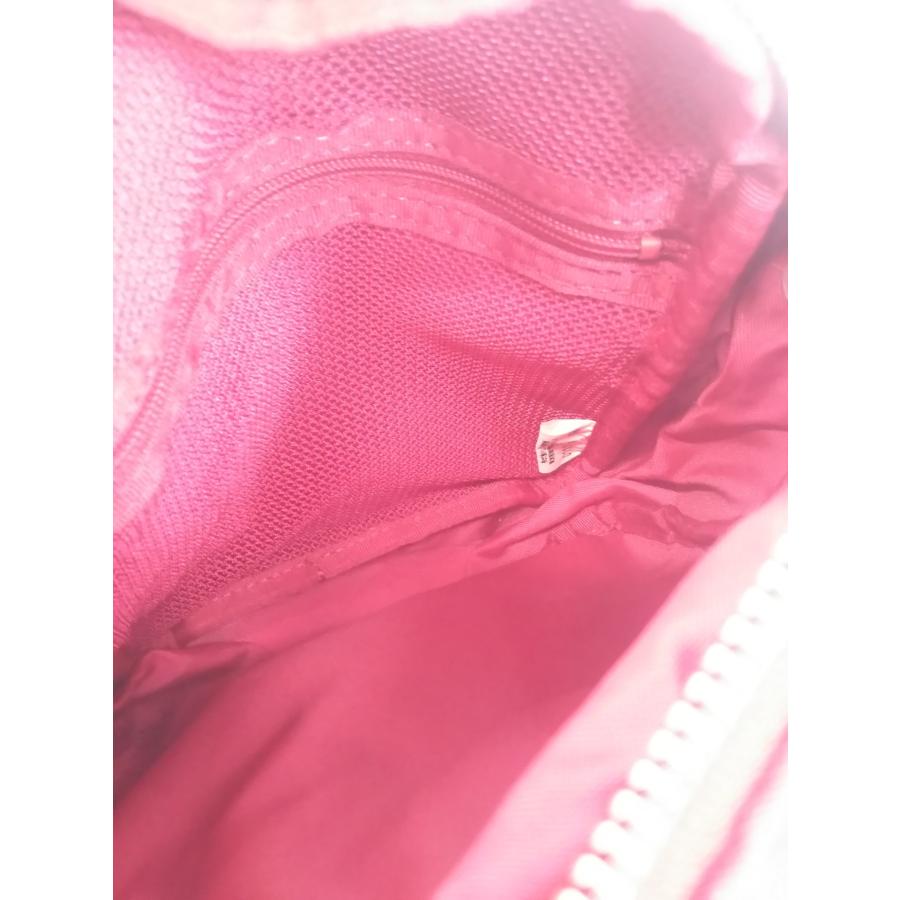 BURBERRY BLUE LABEL（バーバリーブルーレーベル） ナイロンショルダー