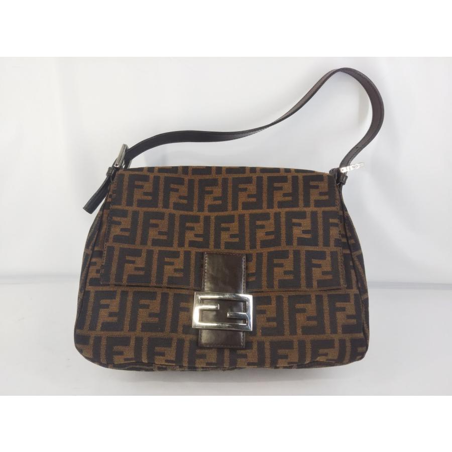 FENDI（フェンディ） 美品 ズッカ柄 マンマバケット ワンショルダー