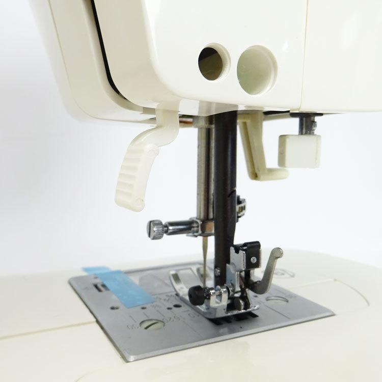 家庭用ミシン　JUKI   カロス10  中古品 JUKI 【中古】【未使用品】〇即納〇 家庭用ミシン Kalos10 HZL