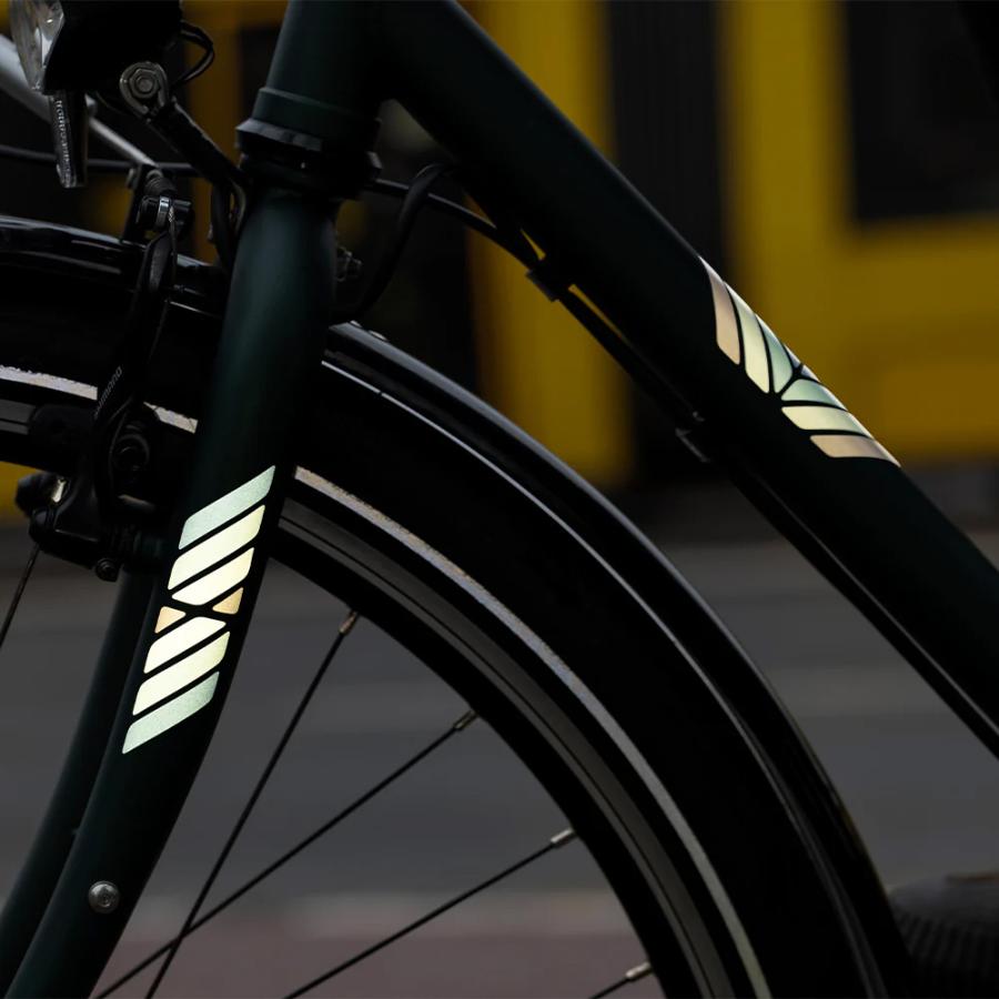 REFLECTIVE BERLIN リフレクティブベルリン SHAPE シェイプ シリーズ DELTA デルタ black ブラック リフレクター 反射 子供 安全 |  | 01