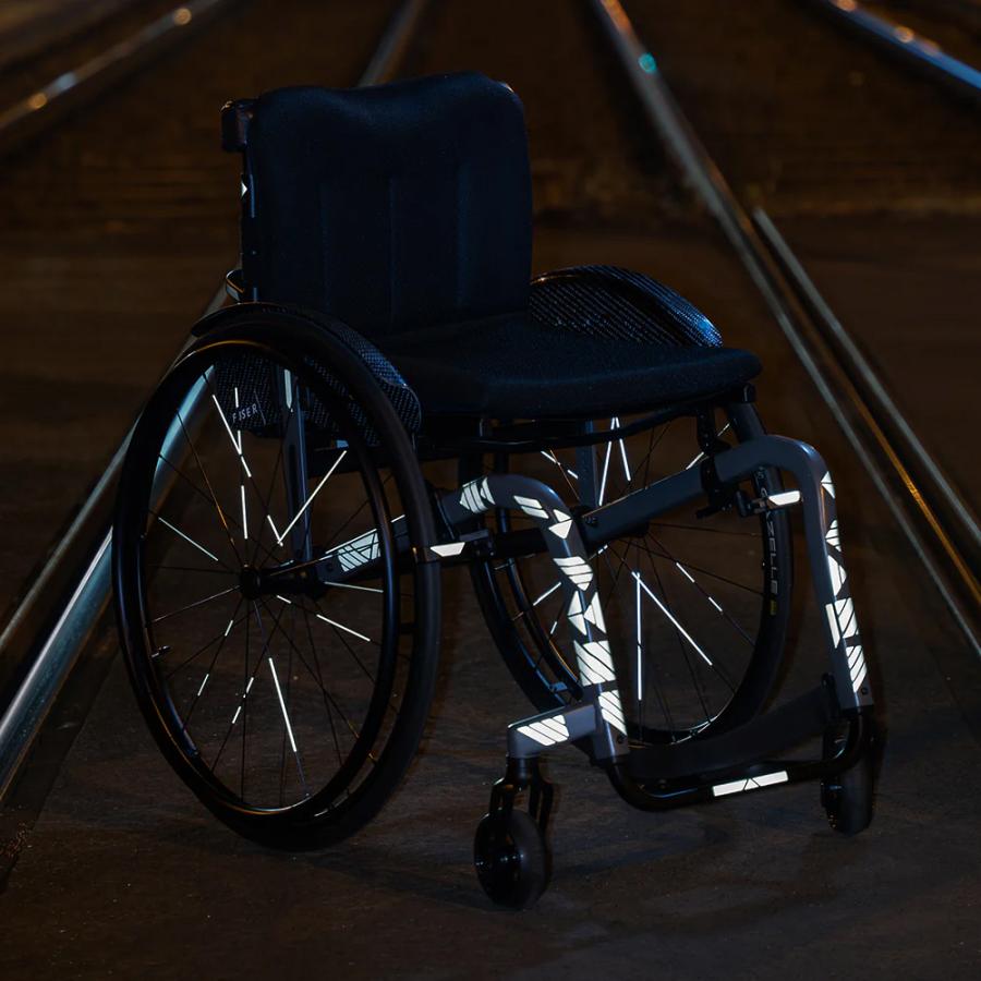 REFLECTIVE BERLIN リフレクティブベルリン SHAPE シェイプ シリーズ DELTA デルタ grey グレー リフレクター 反射 子供 安全 |  | 03