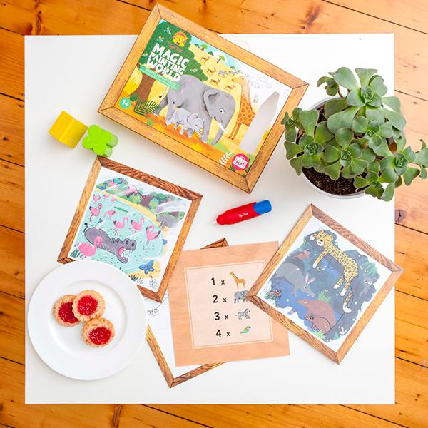 何度も使える 汚れない 水ぬりえ 1歳から遊べる 水で浮き出るマジックペイント 室内 お絵かき プリンセス |  | 10