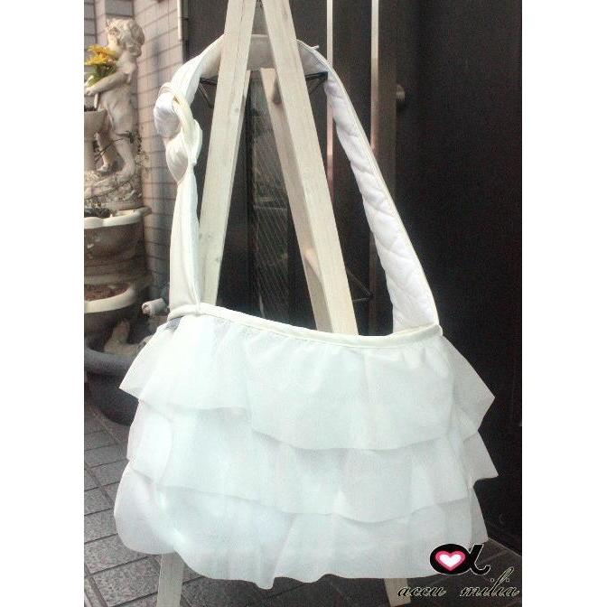 アキュミリア Accu Milia Newメッシュフリルスリングタイプ S 小型犬 犬用 ペット キャリーバッグ スリング セレブ 送料無料 A Tiara Pets Japan 通販 Yahoo ショッピング