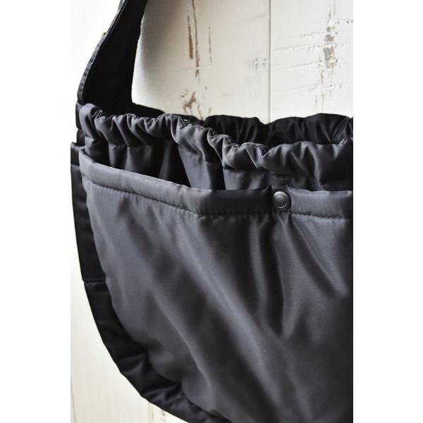 プエルト PUERTO 定番ブラック迷彩キャリーバッグ 小型犬 犬用 ペット