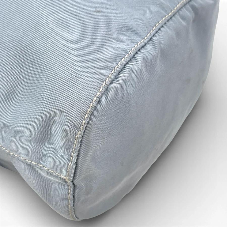 PRADA（プラダ） ブルー ナイロン 巾着 ミニポーチ : tibi TRUNK