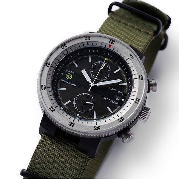 ⭐️完成品⭐️ [SALE][Movement in Motion]IZIL イジル MIM-IZIL/FRJR002 復刻モデル ソーラー メンズ 【J1724448198】(10725円)