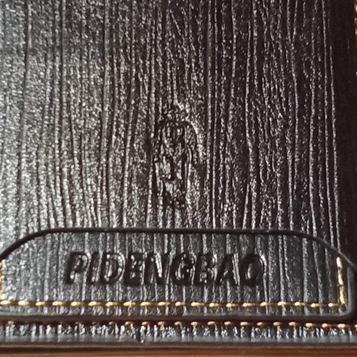 二つ折り財布　カードケース　送料無料 　多機能　メンズ　財布 パスケース付き 　大容量　カード１０枚 |  | 06