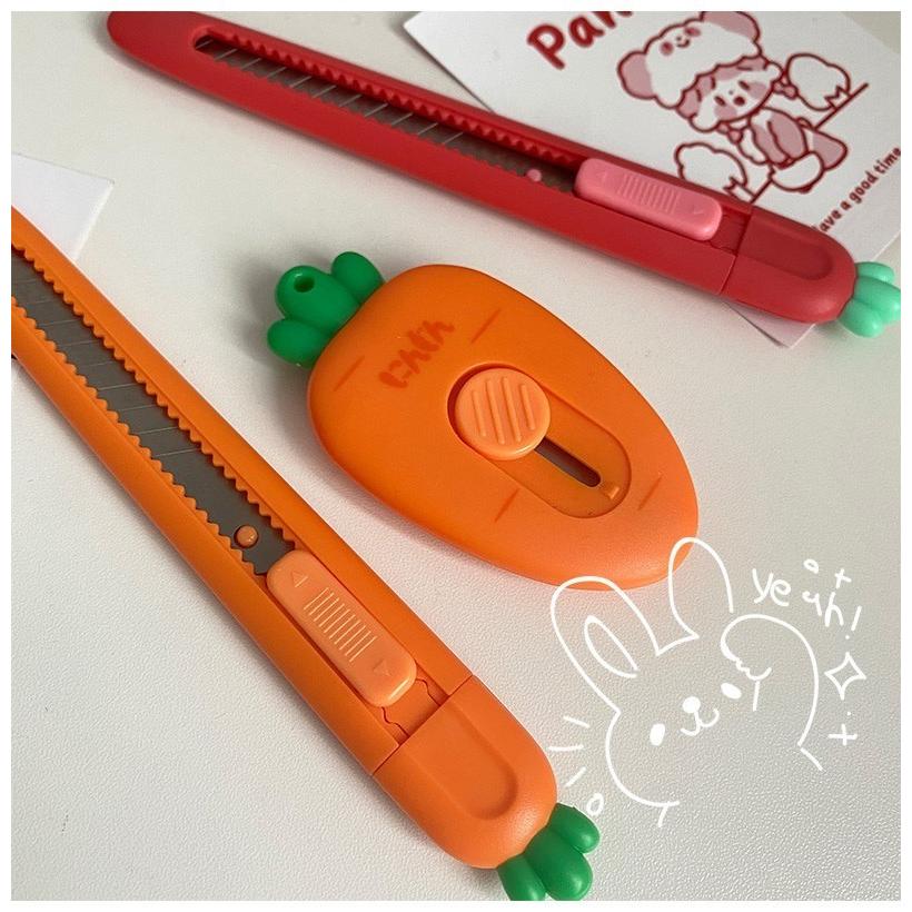 にんじんカッター いちごカッター 可愛い かわいい 人参 苺 ミニ カッターナイフ シール ステッカー 手帳 ネイル デコトレカ パーツ デコ 文房具 文具 雑貨 Ninjinkatta ティエルナガティート 通販 Yahoo ショッピング