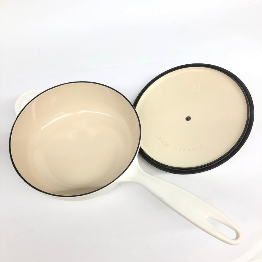 LE CREUSET ルクルーゼ ソーシエ 片手鍋 21cm 蓋つき ホワイト LE CREUSET ルクルーゼ ソーシエ 片手鍋 21cm 蓋つき ホワイト