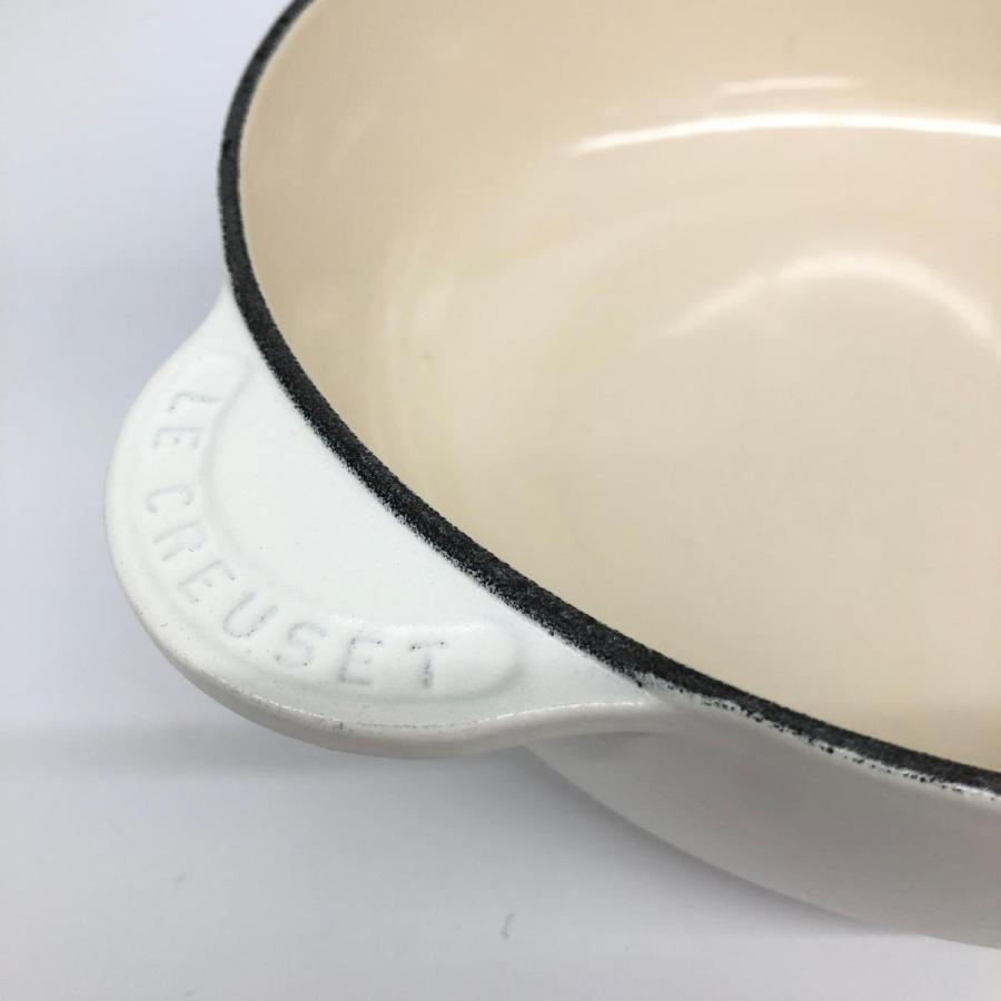 LE CREUSET ルクルーゼ ソーシエ 片手鍋 21cm 蓋つき ホワイト LE CREUSET ルクルーゼ ソーシエ 片手鍋 21cm 蓋つき ホワイト