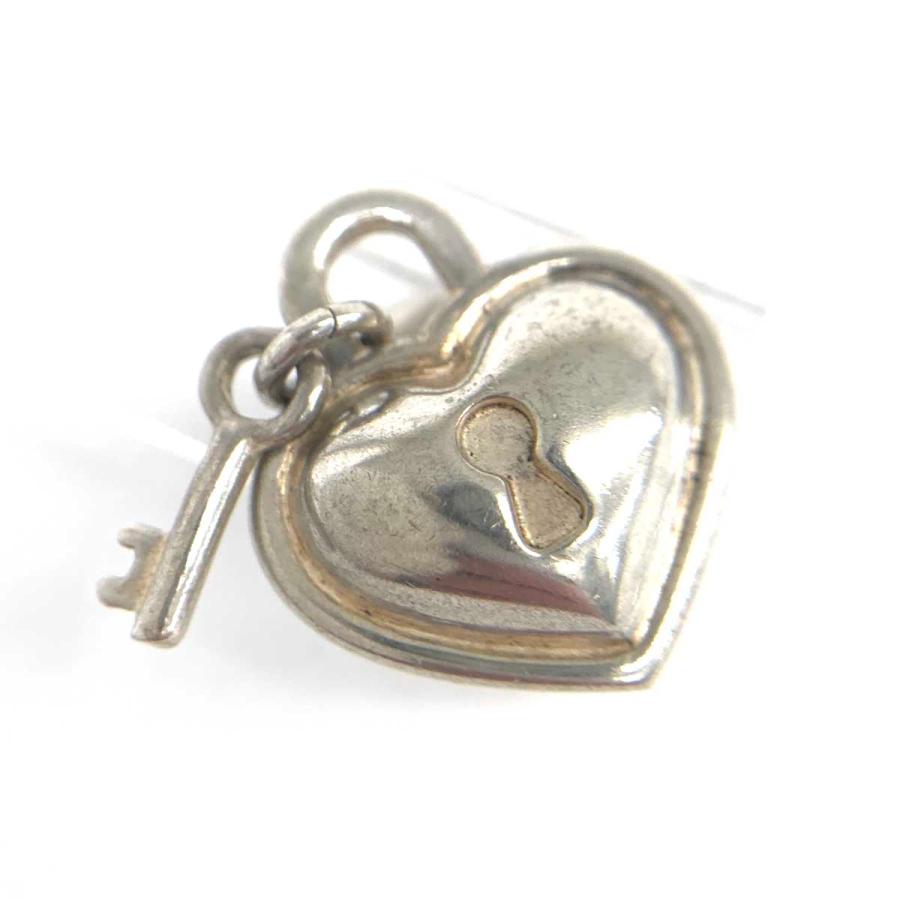 TIFFANY&Co. ティファニー ピアス シルバーカラー 925 ハート TIFFANY&Co. ティファニー ピアス シルバーカラー 925 ハート