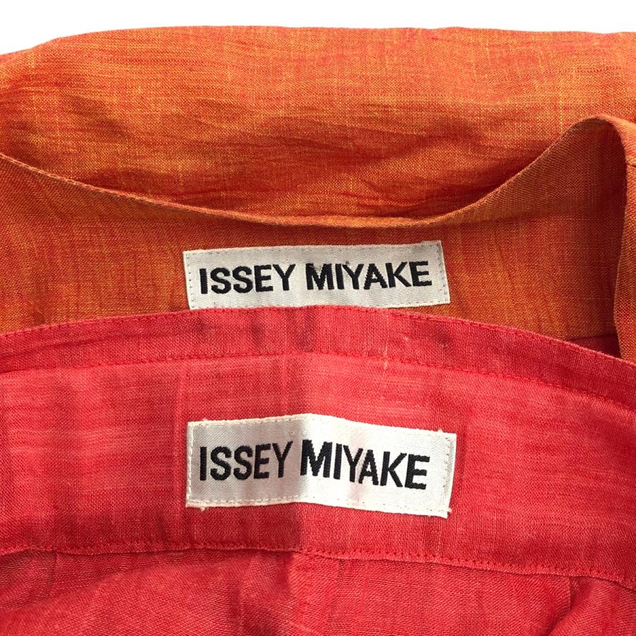 ISSEY MIYAKE イッセイミヤケ セットアップ Mサイズ レッド ISSEY MIYAKE イッセイミヤケ セットアップ Mサイズ レッド