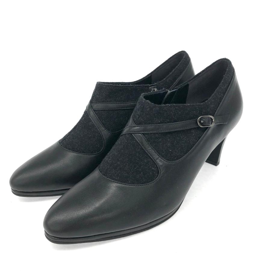 新品未使用品】ウォーターマッサージ 卑弥呼 フラットシューズ リボン