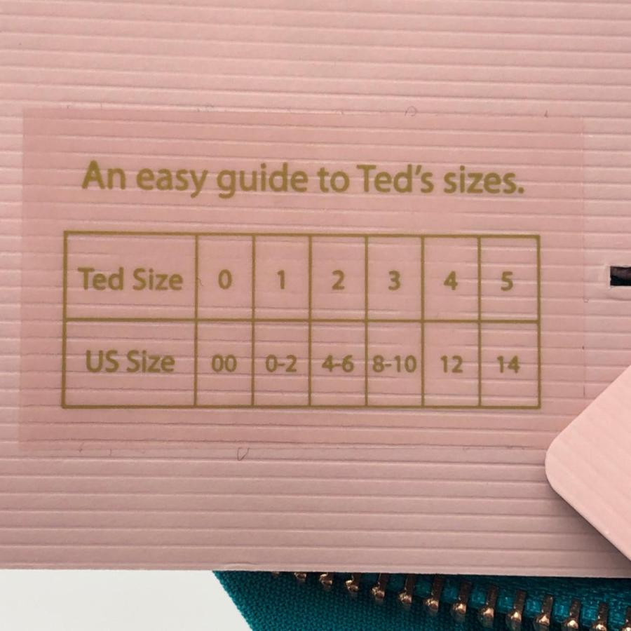 TED BAKER テッドベイカー カットデザインドレス 未使用品 TED BAKER テッドベイカー カットデザインドレス 未使用品