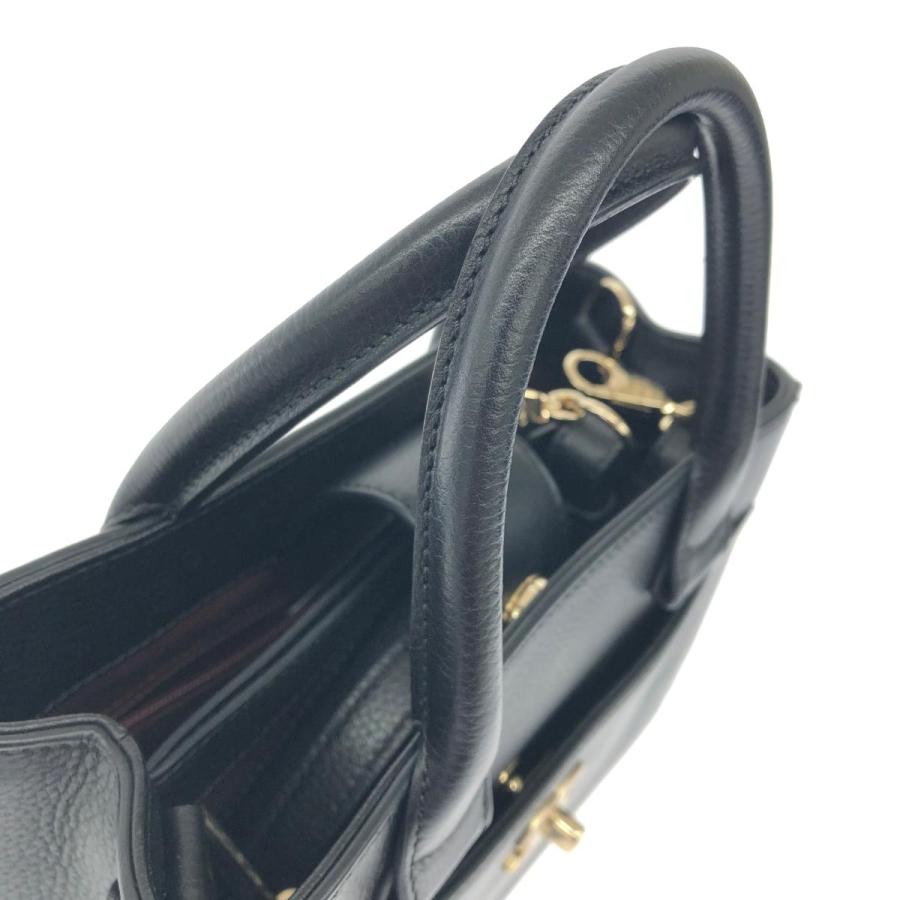 CHANEL シャネル ネオエグゼクティブトートミニ 2WAYバッグ 美品 CHANEL シャネル ネオエグゼクティブトートミニ 2WAYバッグ 美品