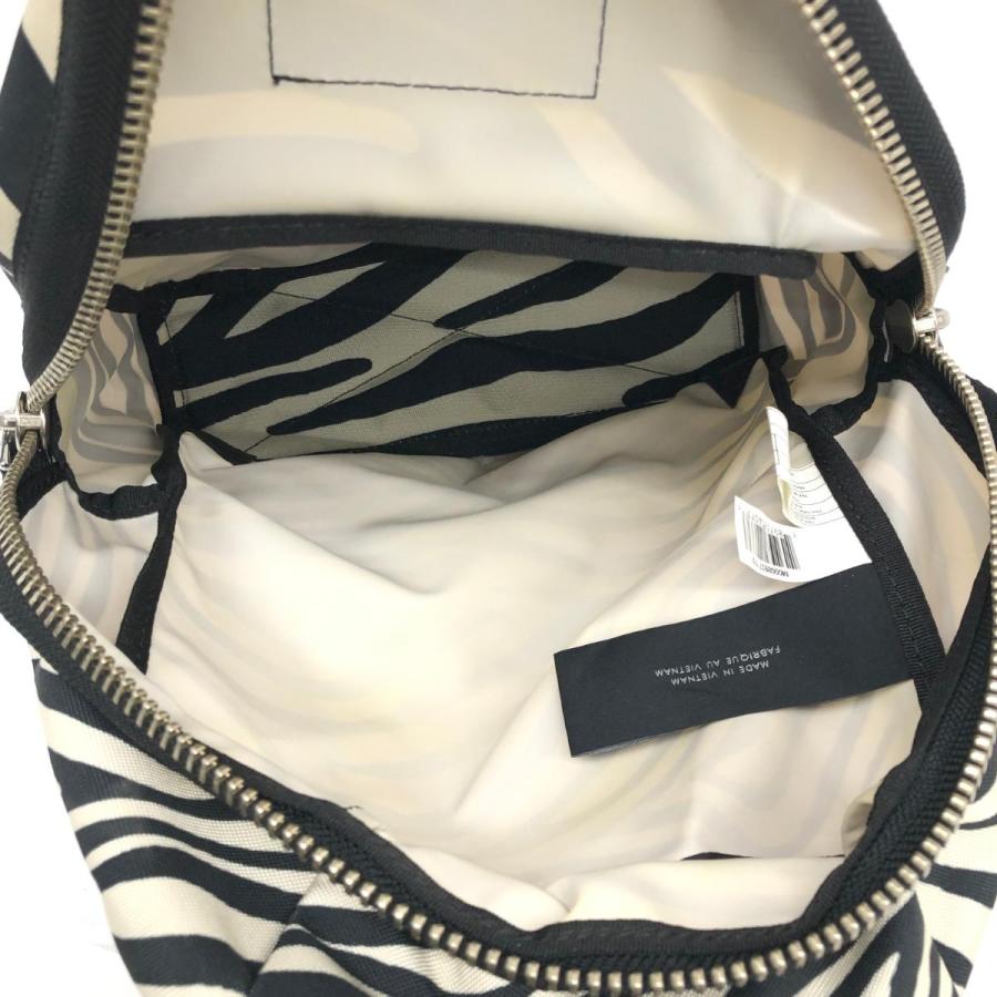 MARC JACOBS マークジェイコブス リュック M0008937 ブラック/ホワイト 