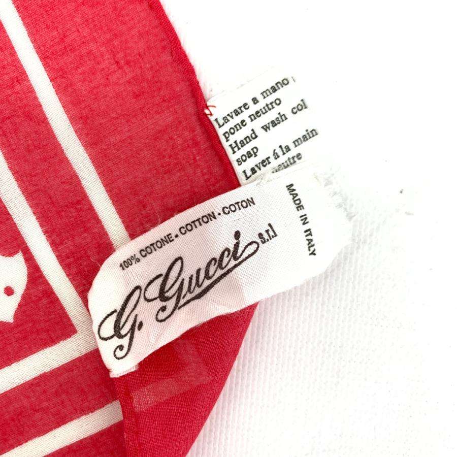 GUCCI グッチ ヴィンテージ スカーフ レッド コットン100% 魚柄 GUCCI グッチ ヴィンテージ スカーフ レッド コットン100% 魚柄