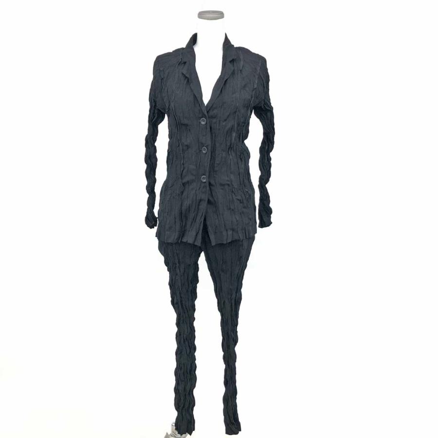 ISSEY MIYAKE イッセイミヤケ パンツスーツ ブラック レディース 上下 