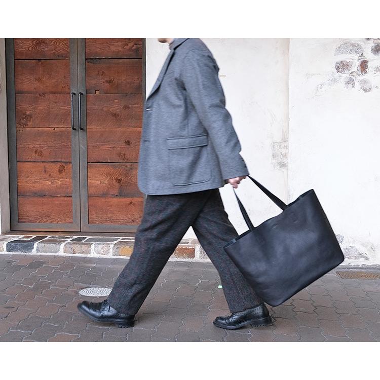 SLOW ＜クーポン対象外＞ スロウ embossing tote bag M