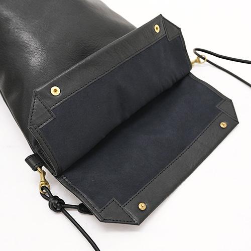 ＜クーポン対象外＞<br>SLOW スロウ bono gasmask shoulder ボーノ ガスマスク ショルダー 858S20L 鞄 本革 栃木レザー ブラック ユニセックス | ボーノ | 08