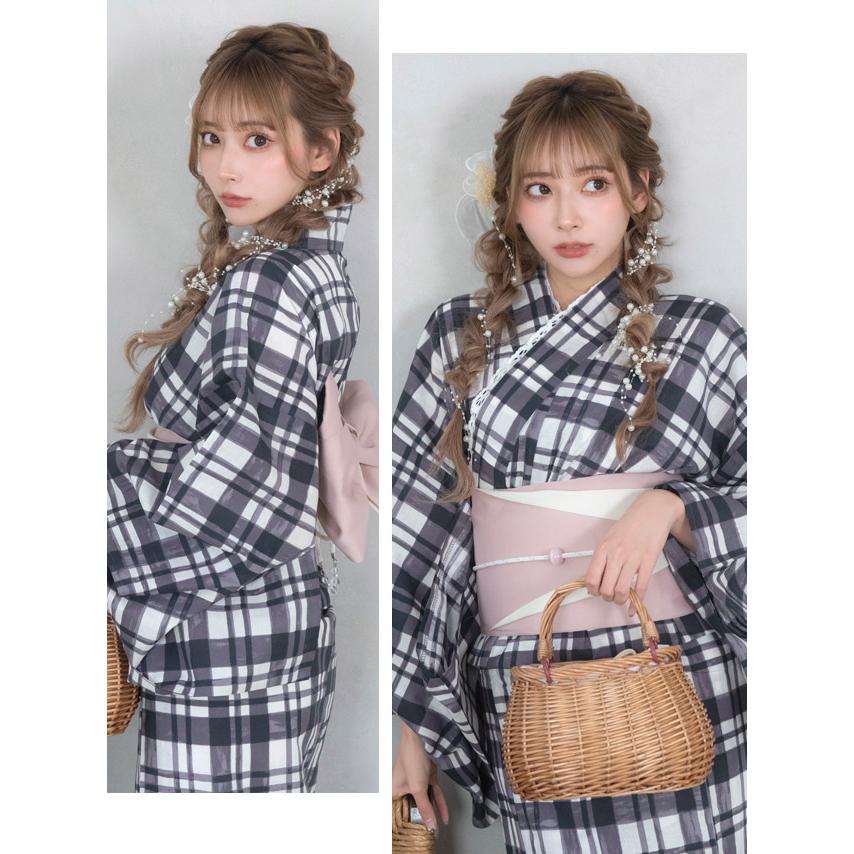 【１】浴衣セット◆浴衣・帯・下駄◆レトロテイスト◆中古 楽天市場】【40％OFF】浴衣 レトロ 3点セット(浴衣/帯/下駄