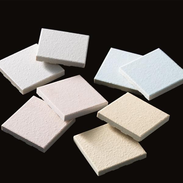 専用出品です。 ホルミシスタイル　50枚セット　中古品です。 LIXIL（リクシル） プレイン50 50mm角段鼻紙張り(バラ) YM-155KM/J-1