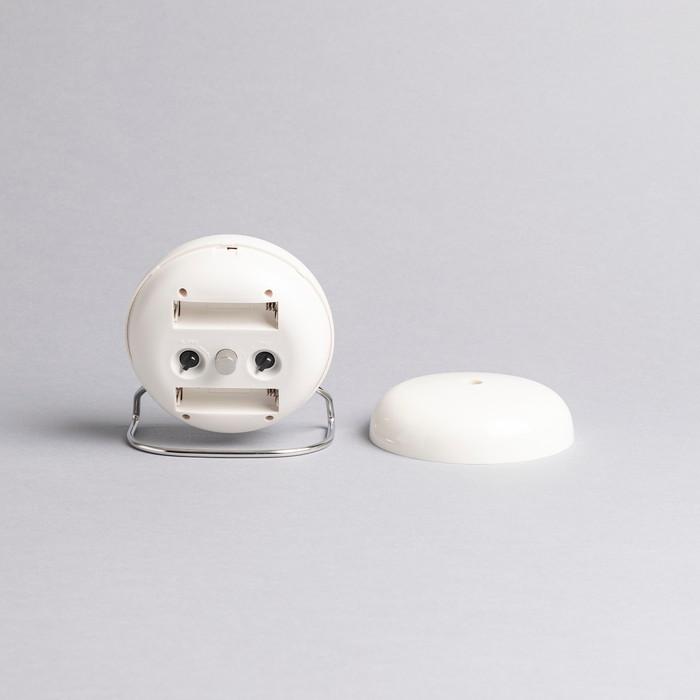 【新品未使用品】残り1個　アルネ・ヤコブセン バンカーズ ホワイト29cm ARNE JACOBSEN 並行輸入品 TABLE CLOCK BANKERS アルネ ヤコブセン