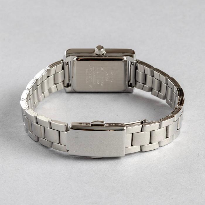 スタンダード（CASIO） 並行輸入品 10年保証 日本未発売 CASIO