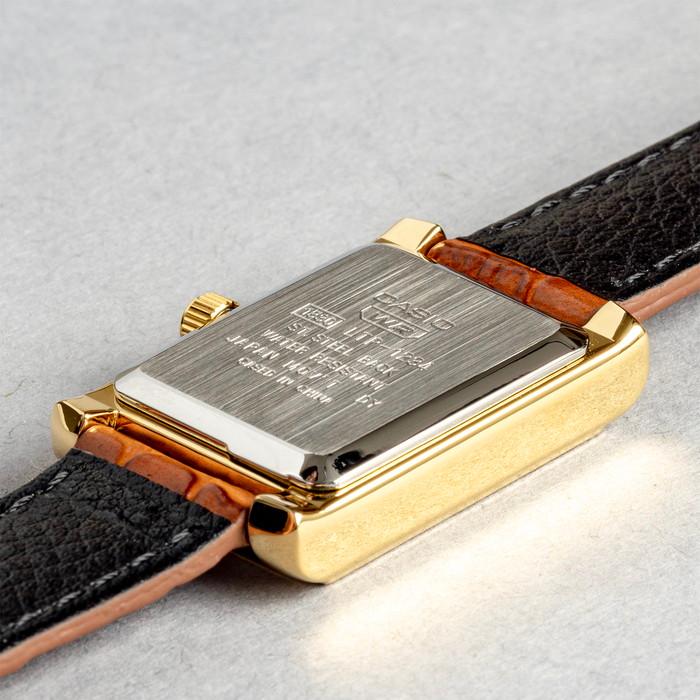 カシオ　腕時計　2本セット　ゴールド　シルバー ウオッチ - CASIO CLASSIC | CASIO
