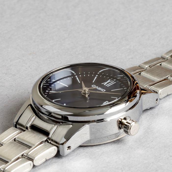 CASIO STANDARD WOMEN カシオ LTP-V002D 腕時計 時計 ブランド レディース チープカシオ チプカシ アナログ 日付 日本未発売 ギフト プレゼントの画像