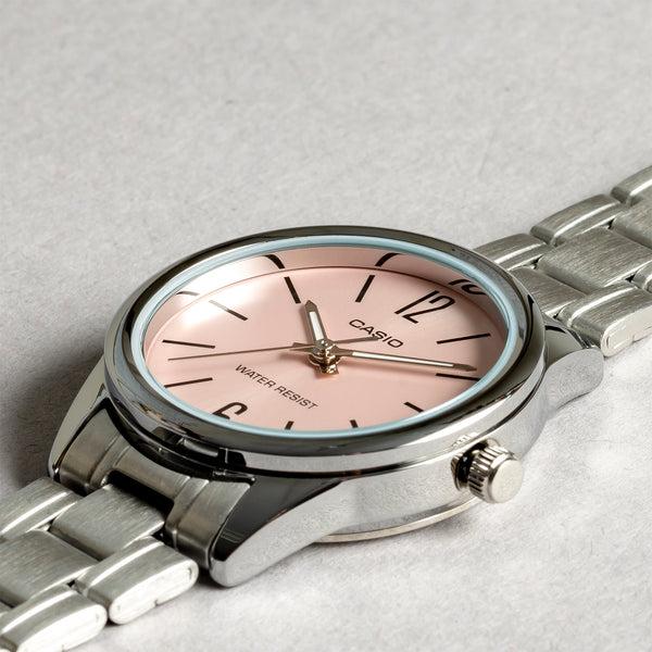 スタンダード（CASIO） CASIO STANDARD カシオ LTP-V005D-4B 腕時計
