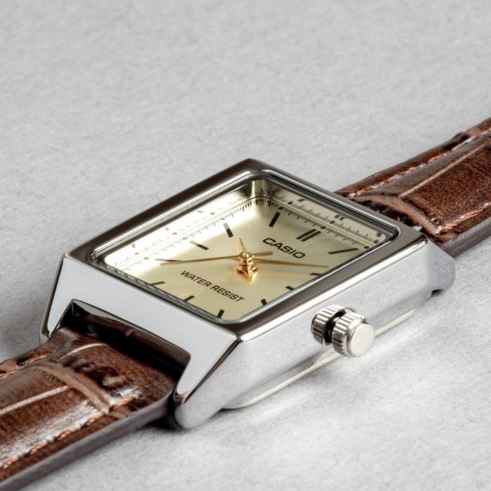 スタンダード（CASIO） 海外正規品 10年保証 日本未発売 CASIO