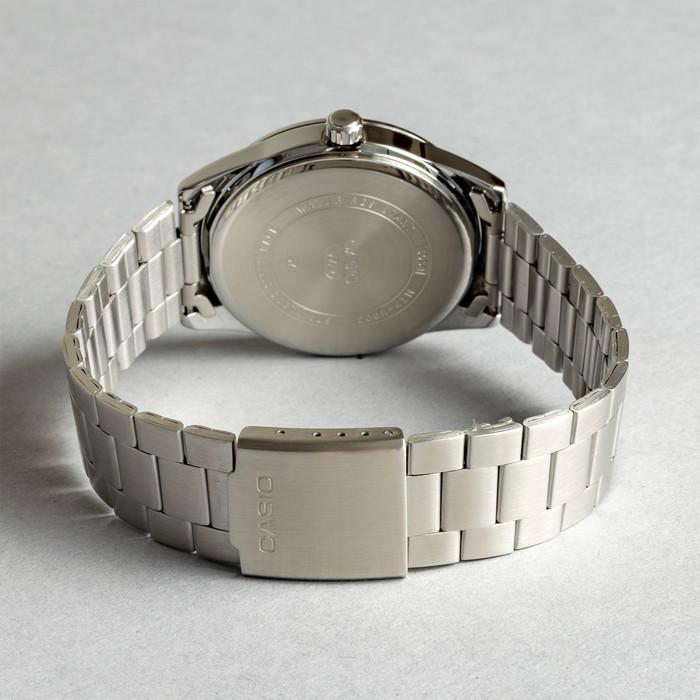 CASIO STANDARD MENS カシオ MTP-VD03D 腕時計 時計 ブランド メンズ レディース チープカシオ チプカシ アナログ 日付 日本未発売 ギフト プレゼントの画像