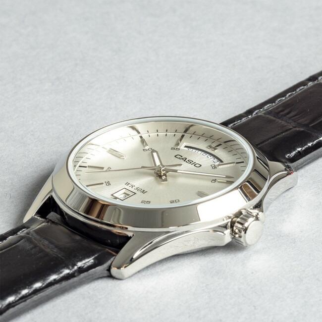 CASIO STANDARD カシオ MTP-1370L-7A 腕時計 時計 ブランド メンズ レディース チープカシオ チプカシ アナログ 日付 日本未発売 ギフト プレゼントの画像
