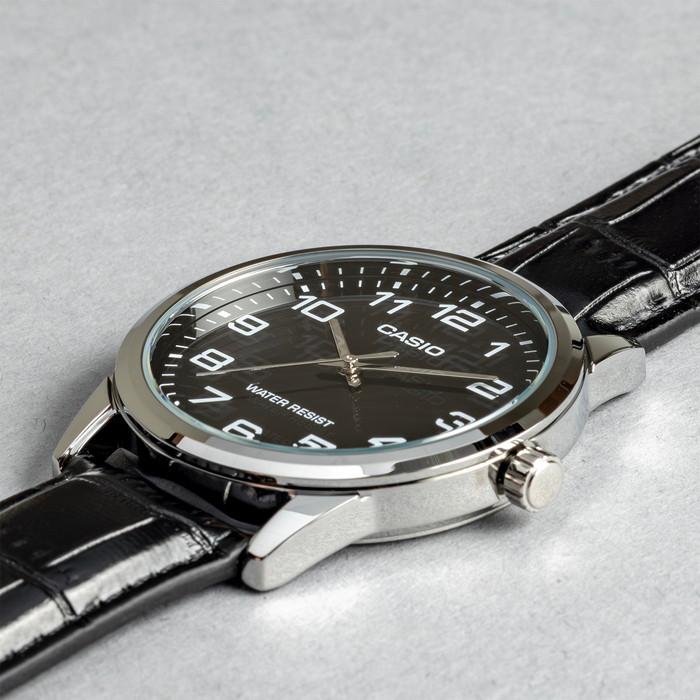 スタンダード（CASIO） 海外正規品 10年保証 日本未発売 CASIO
