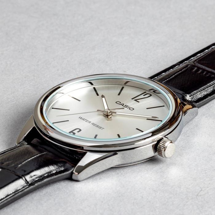 スタンダード（CASIO） 並行輸入品 10年保証 日本未発売 CASIO