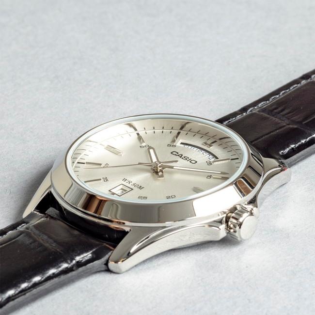 スタンダード（CASIO） CASIO STANDARD MENS カシオ MTP-1370L 腕時計