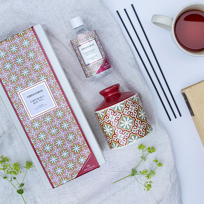 DANHERA フレグランス ホワイトキャンドル EMPEROR'S TEA LUXURY WHITE