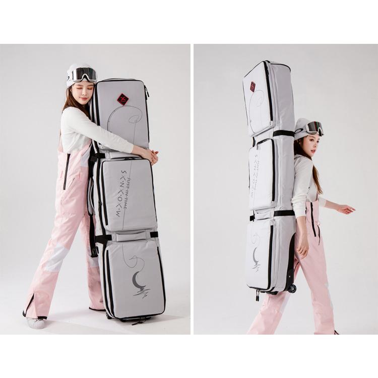 【クーポン】 スノーボードケース キャスター 付き オールインワン 大容量収納 4WAY 前面3ポケット ボードケース スノーボード ウェア ボード ブーツ ゴーグル など収納可 【1780944743】(11077円)