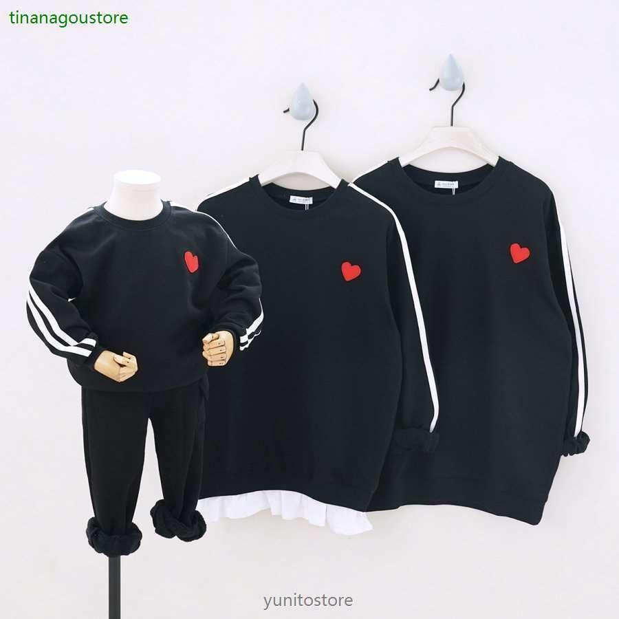情熱セール 親子服 春 秋 家族お揃い スウェット パパ ママ キッズ 親子ペア カップル トレーナー トップス 長袖 可愛い 家族写真 お揃いコーデ 韓国風 おしゃれ 夫婦 恋人 Iqads Com Au