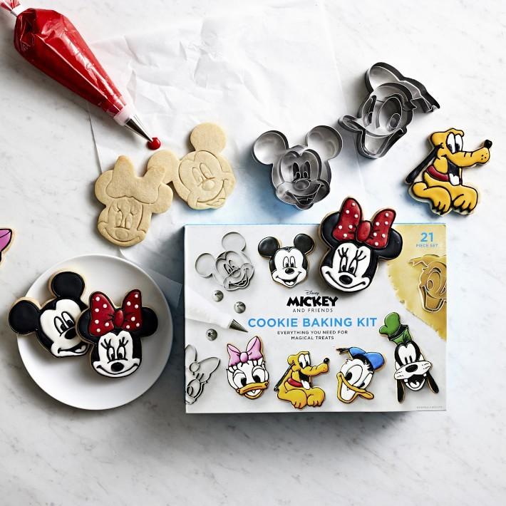 ディズニー ミッキー フレンズ お家で楽しい クッキー手作りセット クッキー型6種類他セット Mickey Mouse Impression Cookie Cutter Set お取り寄せ Tings 通販 Yahoo ショッピング