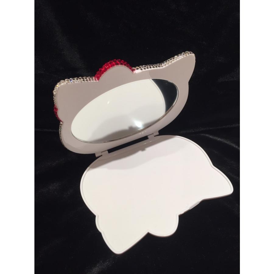 sanrio ハローキティ フェイス形折りたたみミラー sanrio ハローキティ フェイス形折りたたみミラー