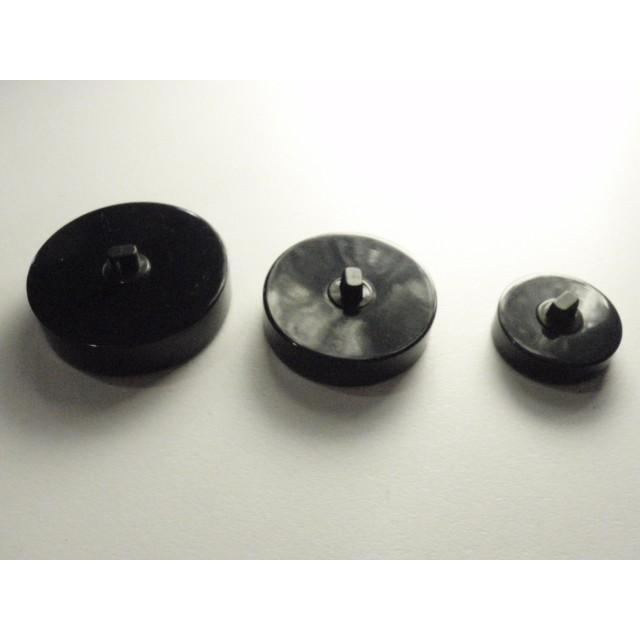 金色のリング入りボタン 1025 22mm 紺色 ネイビー 厚みが有り コート コスプレ にも使える |  | 01