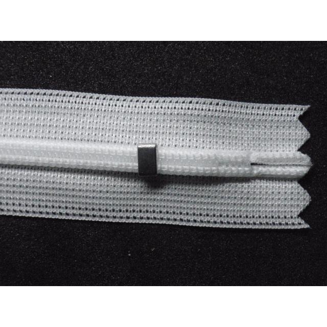 YKK コンシールファスナー 2CC 止 501 (白) 22cm 定番 ファスナー |  | 03