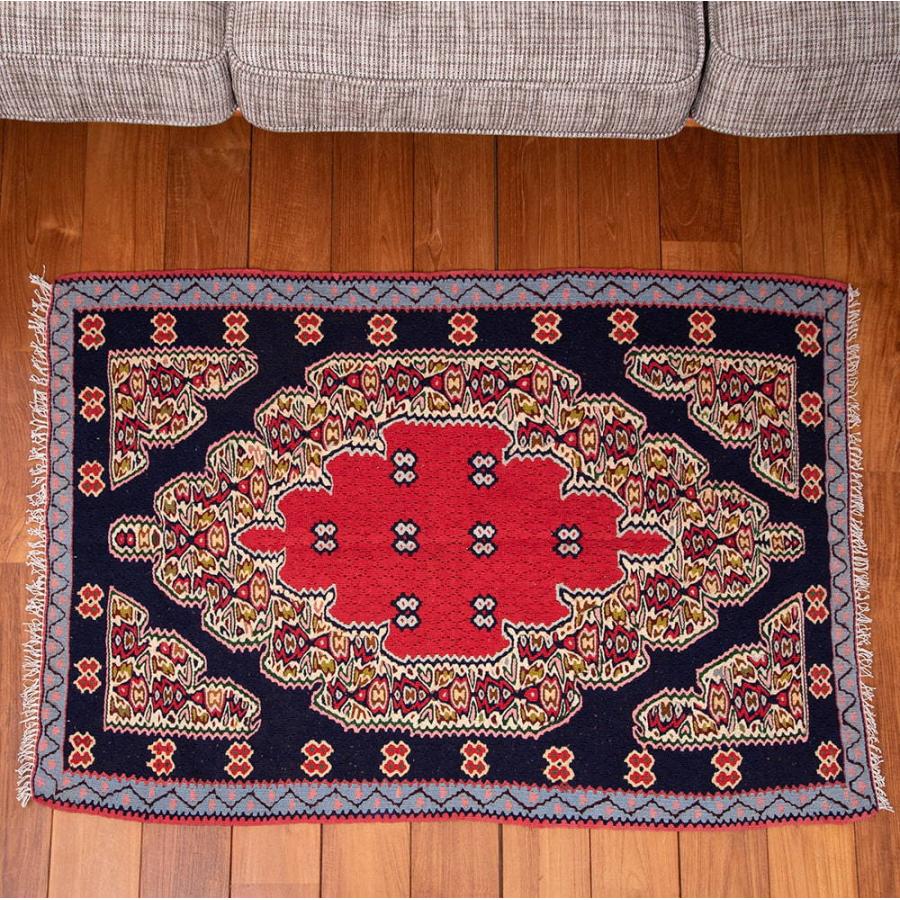 送料無料 曲線織り キリム Kilim トライバル (一点物)バルーチ 送料無料 曲線織り キリム Kilim トライバル (一点物)バルーチ